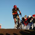 Taça do Mundo de ciclocrosse: Nys supersónico e Van Aert sem chispa