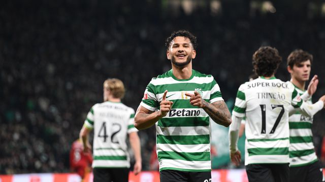 Luis Suárez marcou hat trick frente ao Rio Ave - Foto: Sérgio Miguel Santos