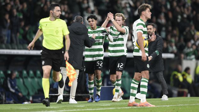 Com vantagem confortável do Sporting, Rui Borges substituiu João Simões e Hjulmand - Foto: Sérgio Miguel Santos