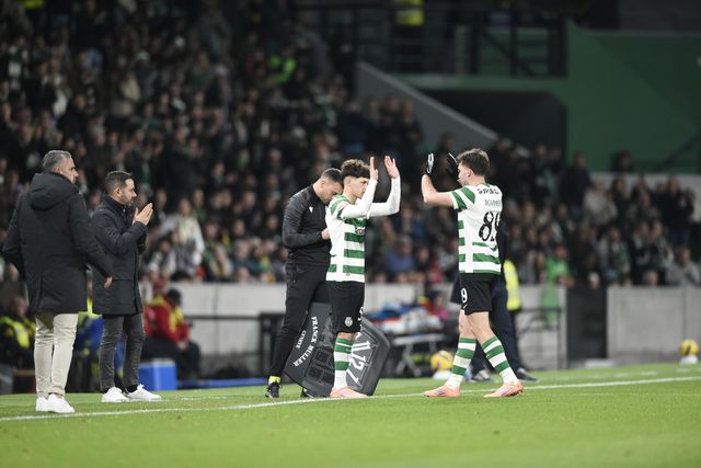 Flávio Gonçalves foi lançado para o lugar de Ioannidis - Foto: Sérgio Miguel Santos