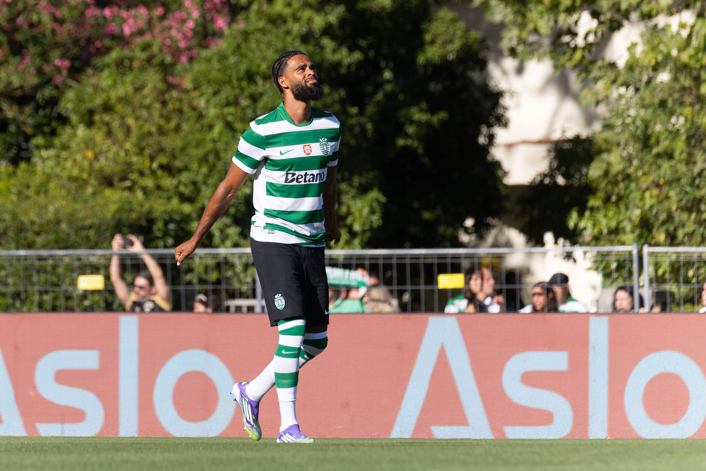 Jeremiah St. Juste, central neerlandês de 29 anos do Sporting