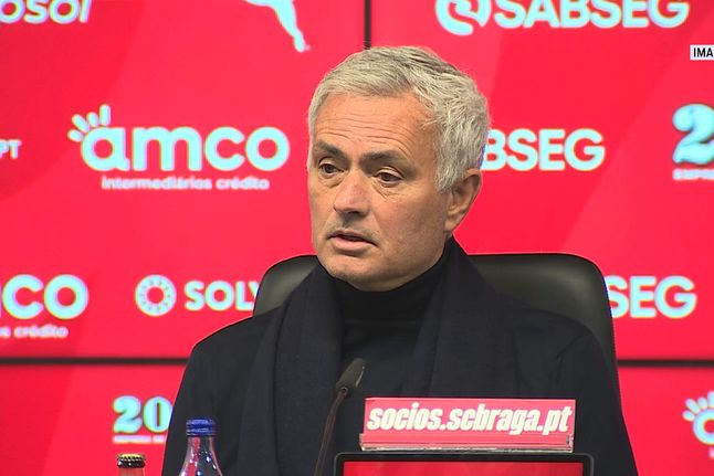 «Marcámos três golos limpos. Mas gostei da arbitragem», diz Mourinho