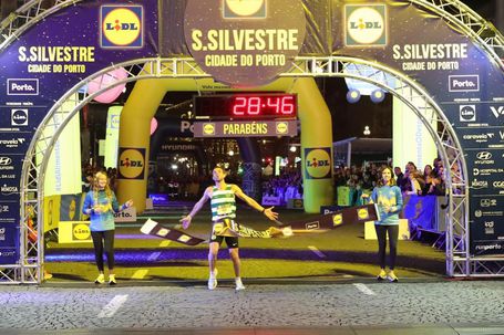 Rui Silva, vencedor da São Silvestre do Porto 2025 (foto runporto/Facebook)