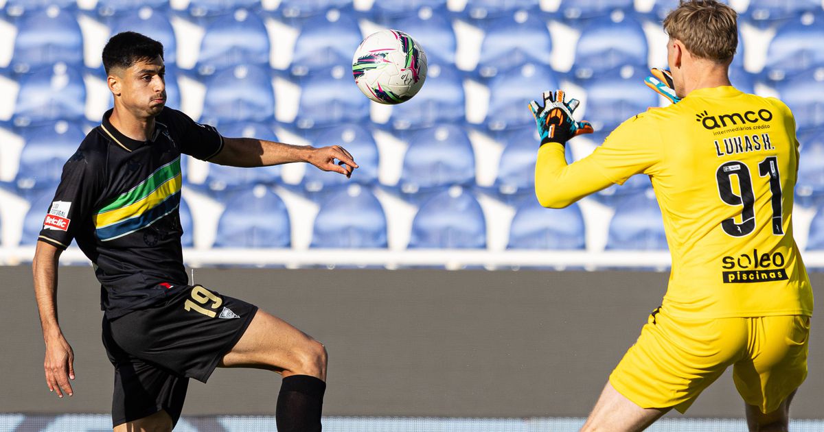 Estoril: ausência surpresa para o Alverca é baixa confirmada na Luz