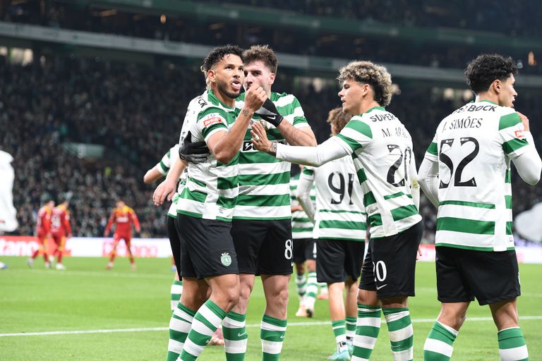 Luis Suárez adiantou o Sporting em Alvalade frente ao Rio Ave - Foto: Sérgio Miguel Santos
