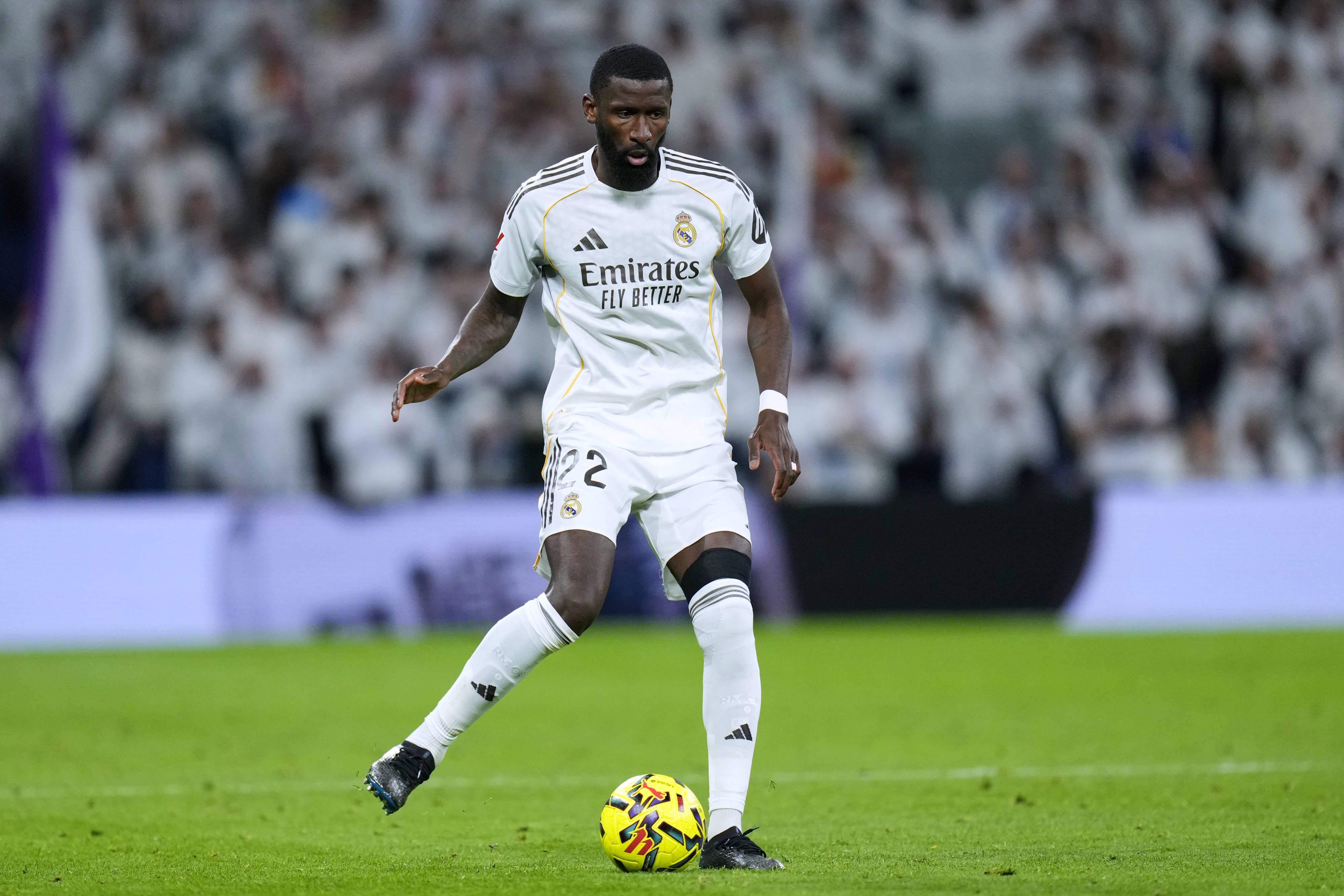 Antonio Rudiger, central alemão de 32 anos do Real Madrid