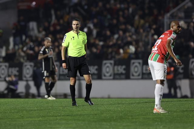 A análise de Duarte Gomes à arbitragem do E. Amadora-Benfica