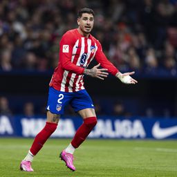 Giménez lesiona-se e deixa At. Madrid com apenas… dois centrais