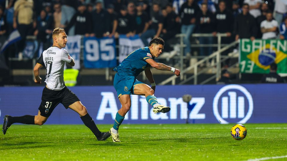 FC Porto: Evanilson a justificar chamada à seleção