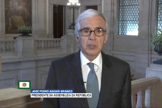 Presidente da Assembleia da República dá os parabéns a A BOLA