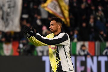 Mercado oficial: ex-FC Porto reforça o Flamengo