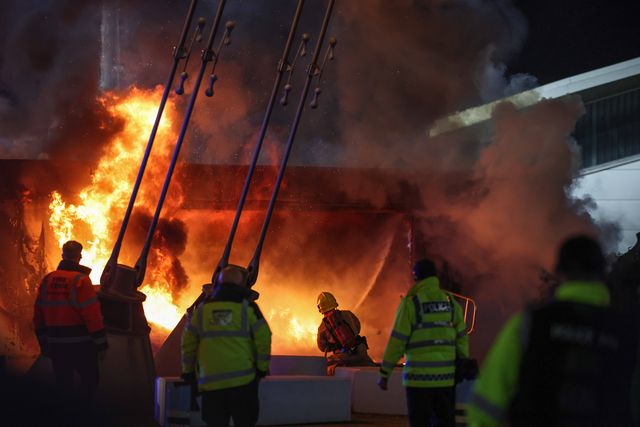 Etihad a arder antes do City-Brugge da Champions (vídeos)