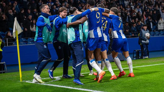 FC Porto fechou fase de liga com vitória (3-1) sobre o Rangers — Foto: IMAGO