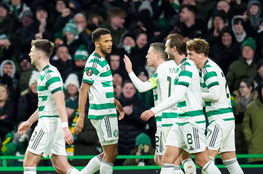 Celtic a celebrar o 4-2 ao Utrecht por Trusty