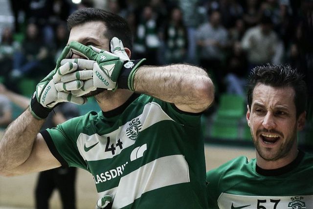 Sporting vence Reus e integra quinteto português nos quartos da Liga dos Campeões