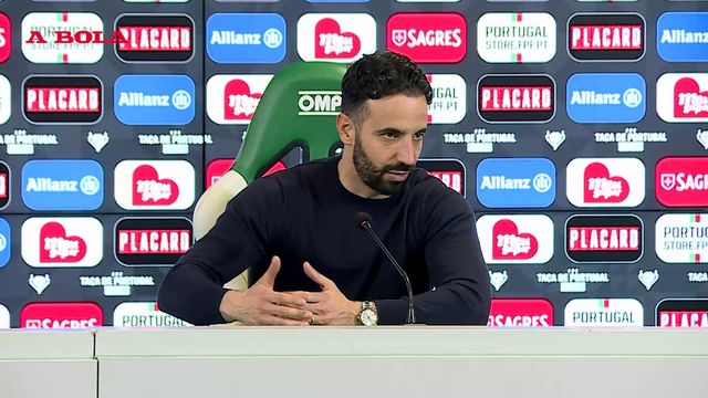 «Se não falo da falta do Pote, também não falo sobre isso [golo anulado]»