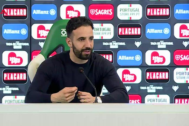 «Ninguém foi expulso, o que faz uma grande diferença para jogo da Luz»