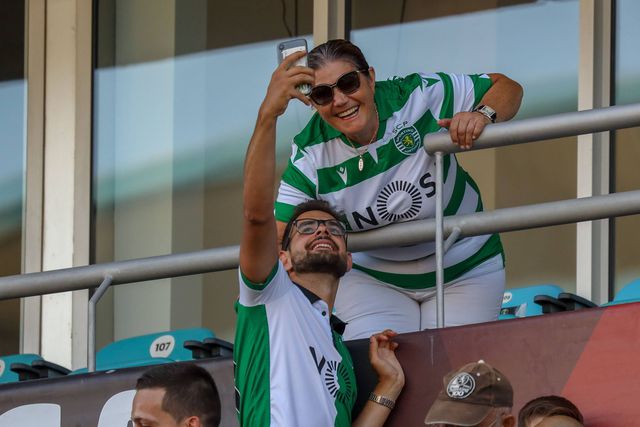 Mãe de Cristiano Ronaldo volta a deixar mensagem de apoio ao Sporting