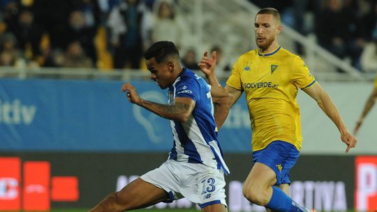 Estoril-FC Porto: adversário de má memória para os dragões