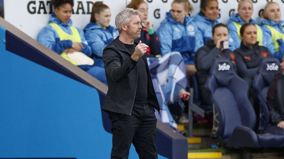 Leicester despede treinador por manter relação amorosa com jogadora