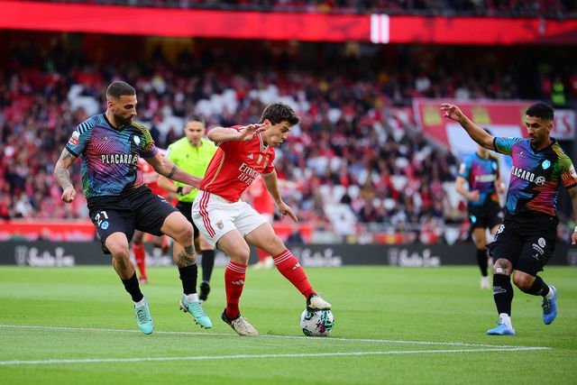 Benfica-Chaves: siga aqui em direto