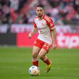Raphael Guerreiro falha reencontro com Dortmund