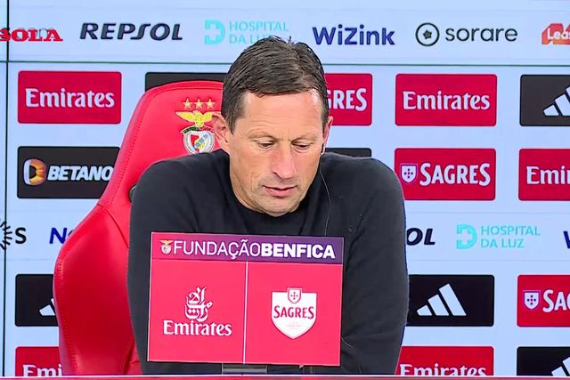 Schmidt: «Só tenho pensamentos positivos sobre Grimaldo»