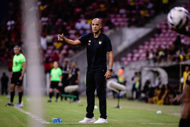 Sport Recife, de Pepa, volta ao Brasileirão com nulo