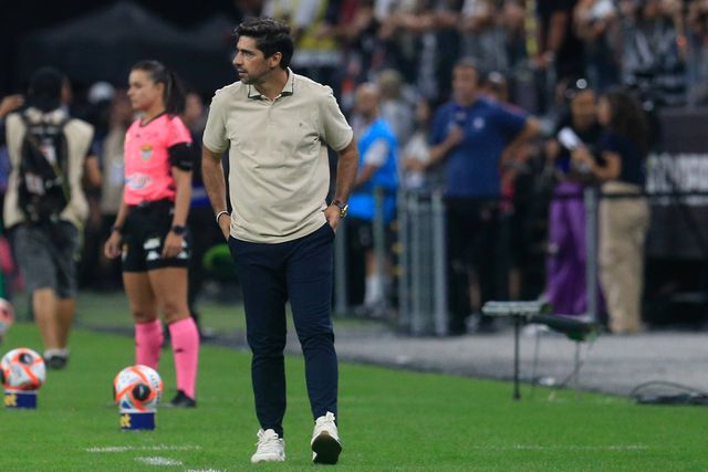 Abel desabafa: «Nem Guardiola e Ancelotti ganham tudo, eu também não vou ganhar...»