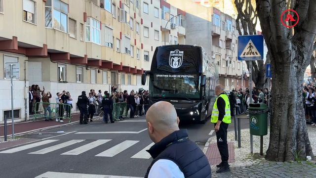 Sporting recebido na Amadora com forte apoio