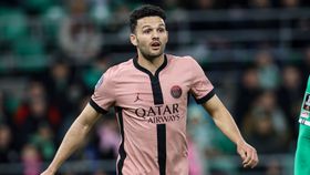 PSG goleia e fica à espera do Mónaco-Nice para celebrar o tetracampeonato