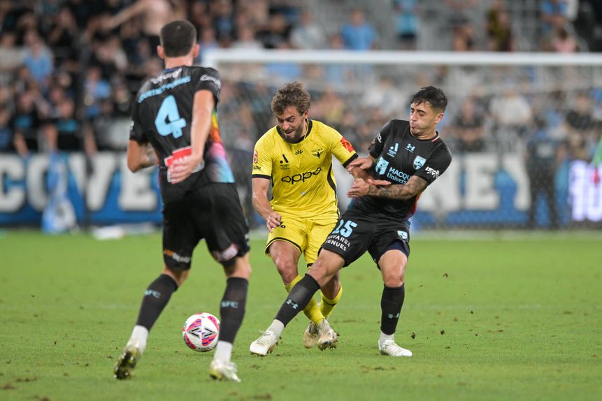 Francisco Geraldes com o Wellington Phoenix