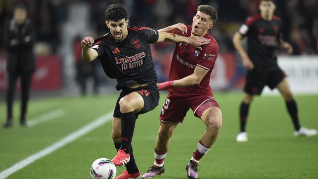 Tomás Araújo, num duelo com Santi García, esteve 56 minutos em campos em Barcelos