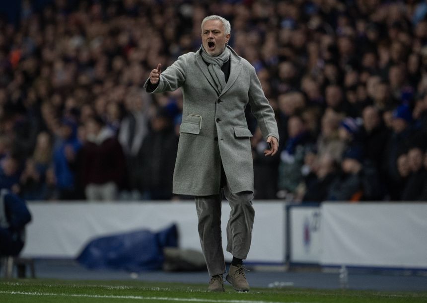 José Mourinho treina atualmente na Turquia, depois de ter brilhado em Portugal, Inglaterra, Itália e Espanha