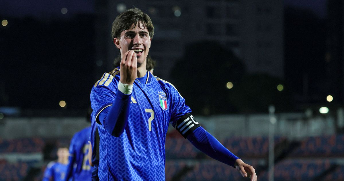 Médio do Benfica deixa marca em Itália