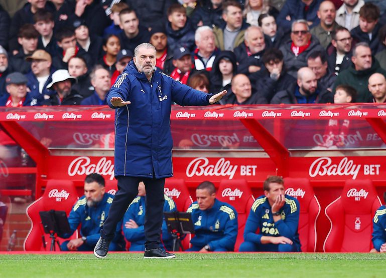 2 - Ange Postecoglou sucedeu a Nuno Espírito Santo, esta época, no Nottingham Forest, mas a sua estadia durou apenas 39 dias e oito jogos: seis derrotas e dois empates