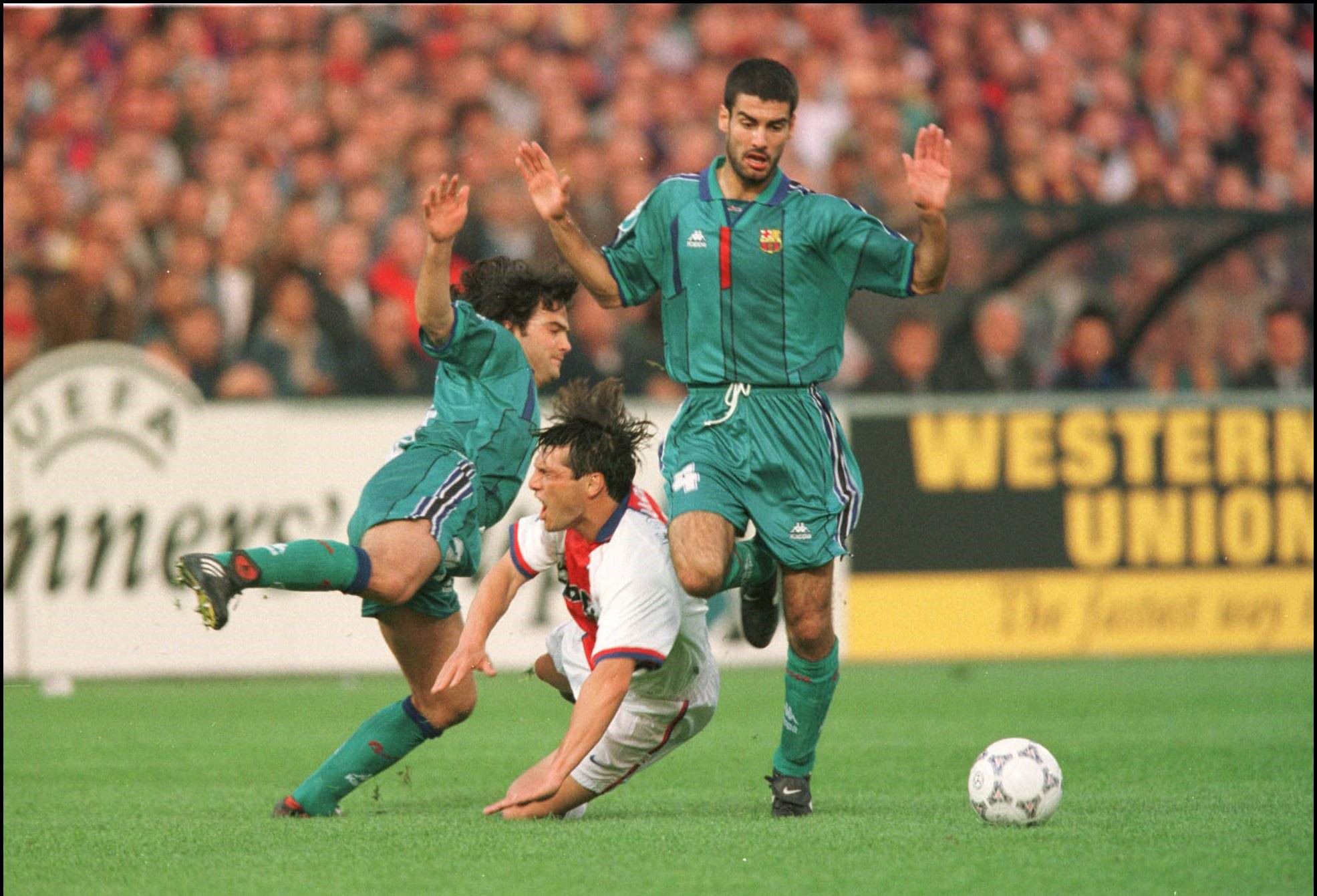 Terceiro equipamento do Barcelona - 1996/97