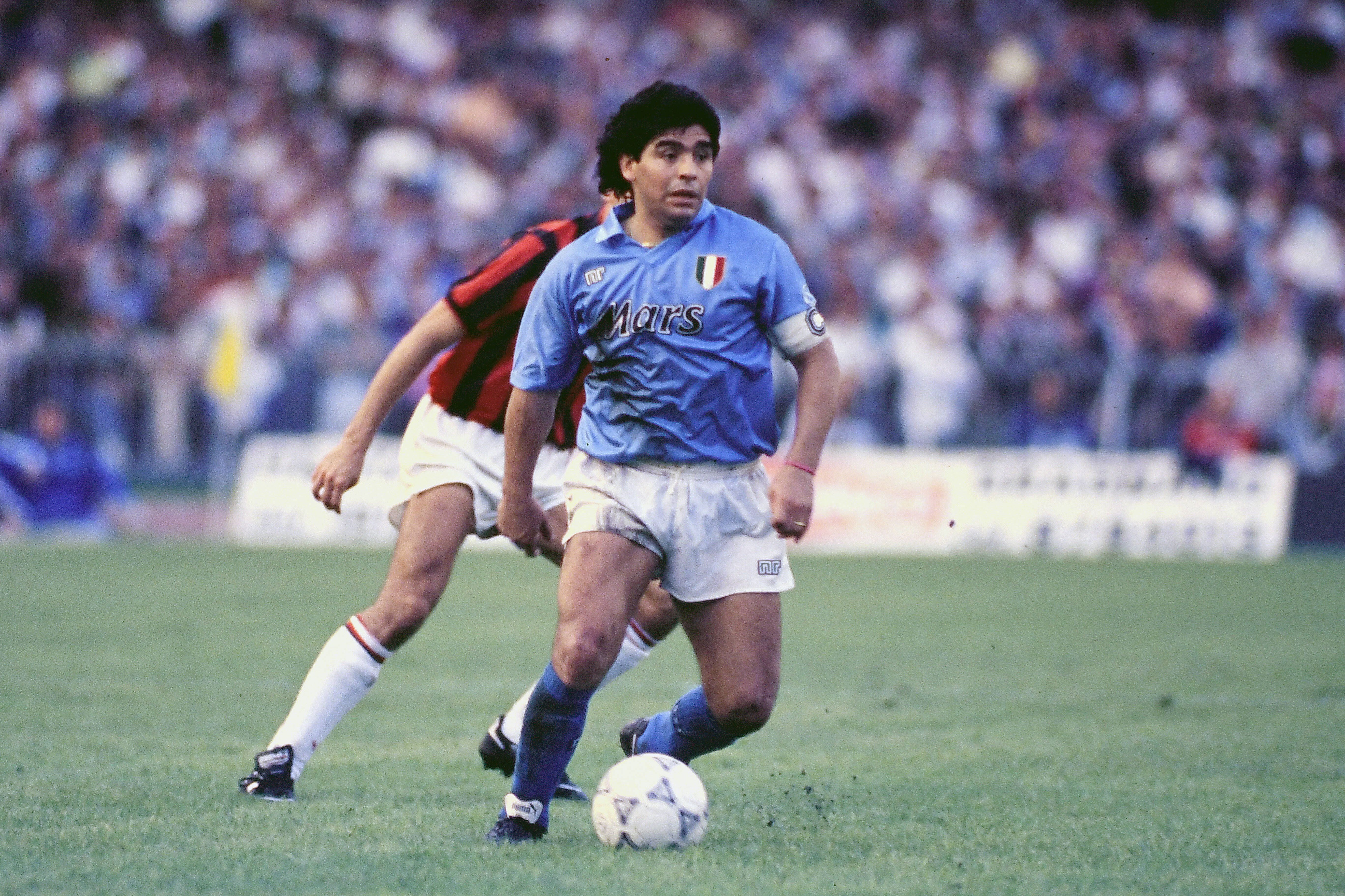 Equipamento principal do Nápoles - 1990/91