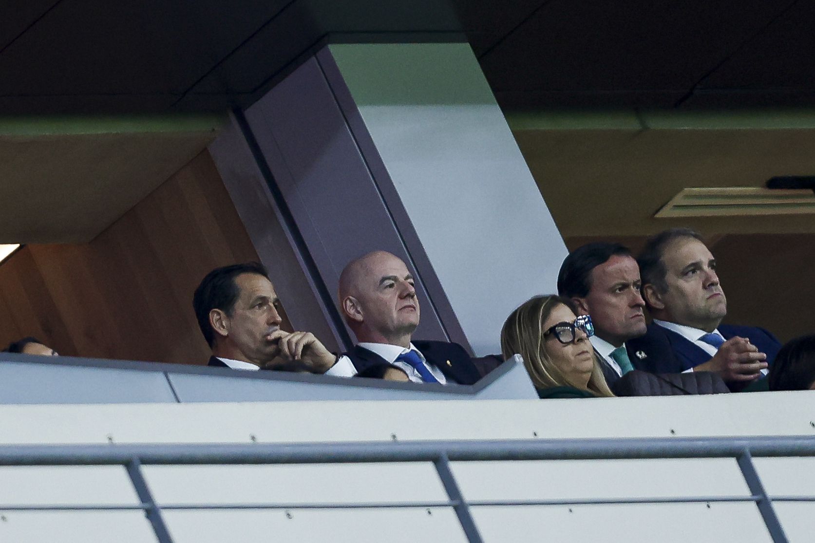 Gianni Infantino e Pedro Proença a assistir ao México-Portugal. Foto: FPF (México-Portugal)