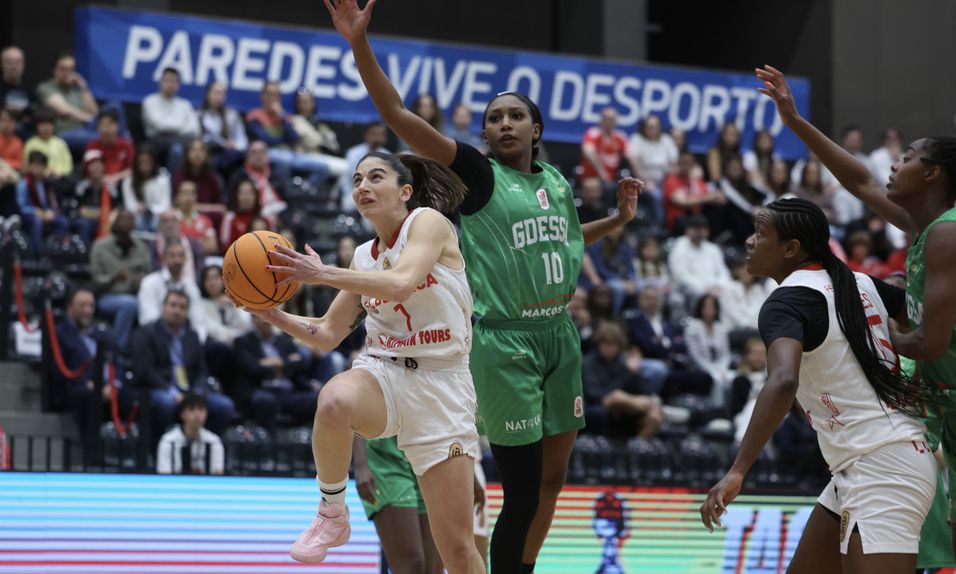 Momento da final entre Benfica e GDESSA