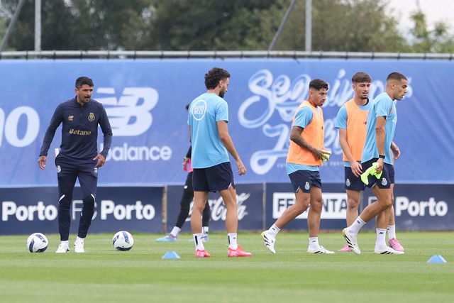 João Mário e Martim Fernandes mantêm a amizade dos tempos do FC Porto - Foto: Catarina Morais/KAPTA+