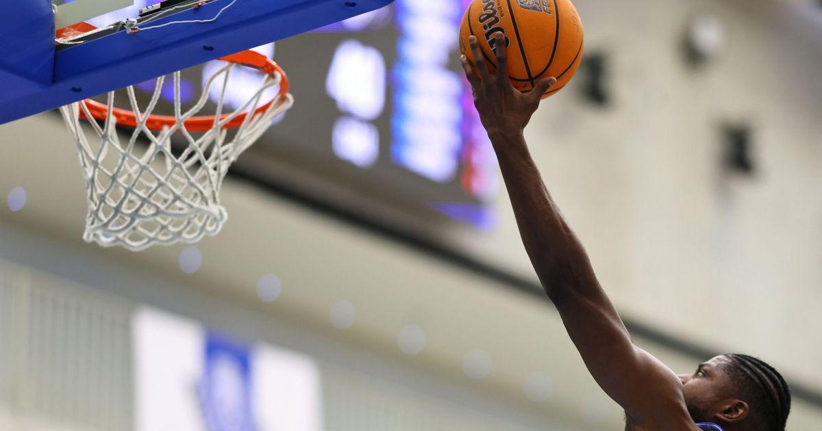 Corey e Jelani num guerra à bomba na Dragão Arena