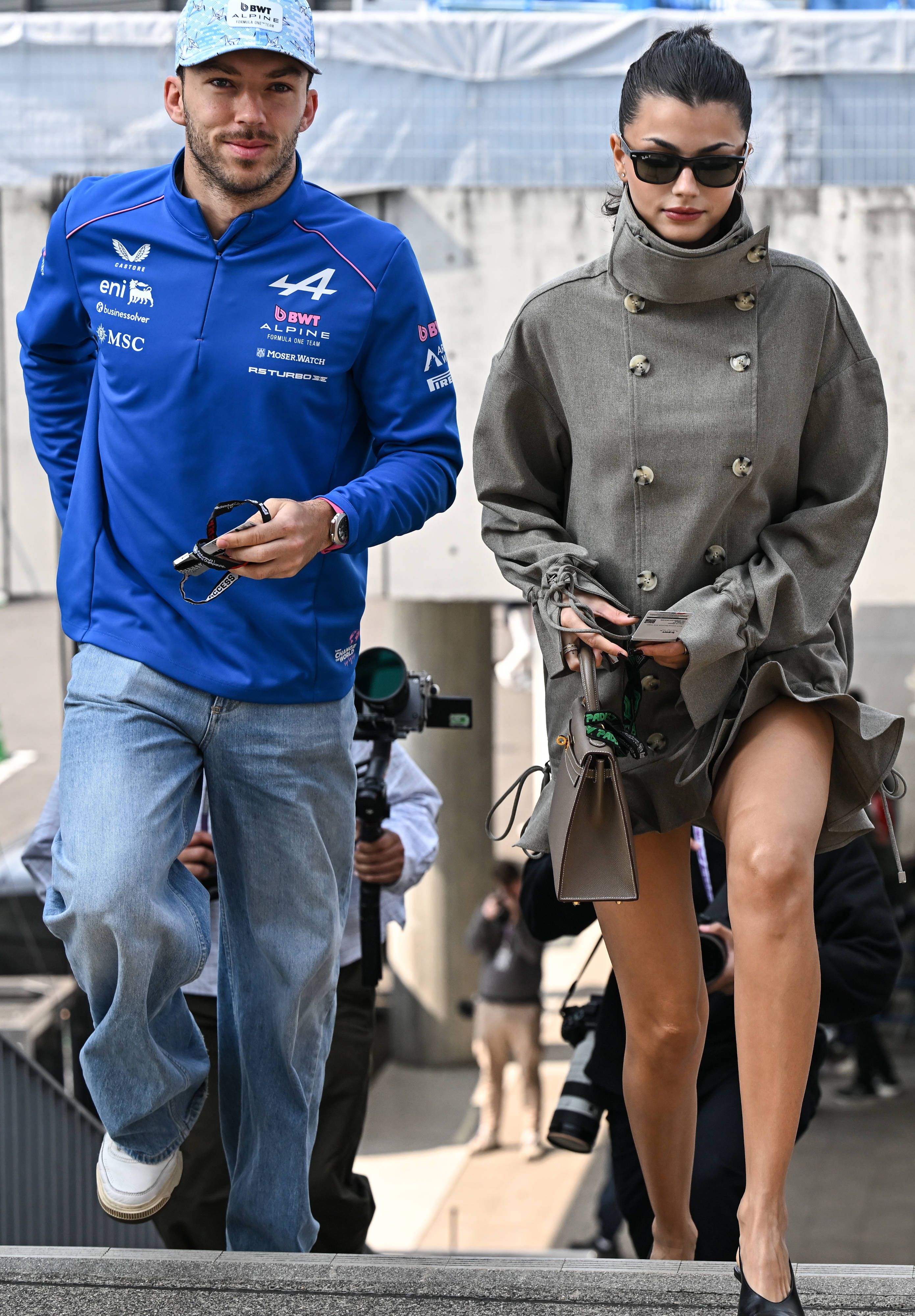 Pierre Gasly e a namorada Francisca Cerqueira Gomes em Suzuka no dia de qualificação (IMAGO)