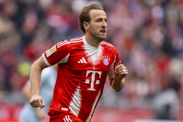 Harry Kane tem 31 golos pelo Bayern esta temporada e está a 10 do recorde de Lewandowski