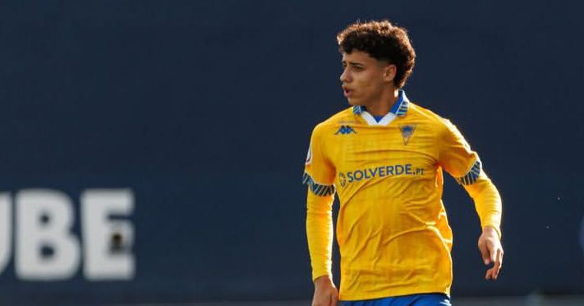 Estoril: filho de Silas irá tornar-se profissional