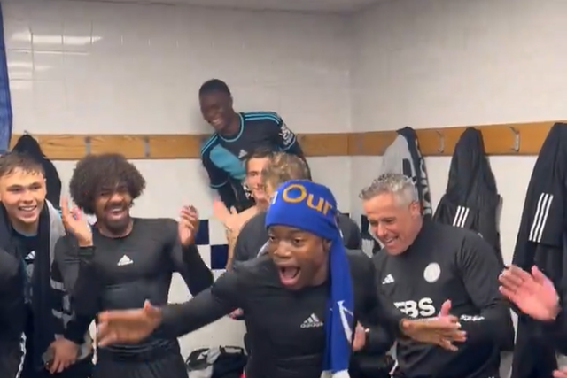 Anda dançar, Fatawu, tu danças bem!