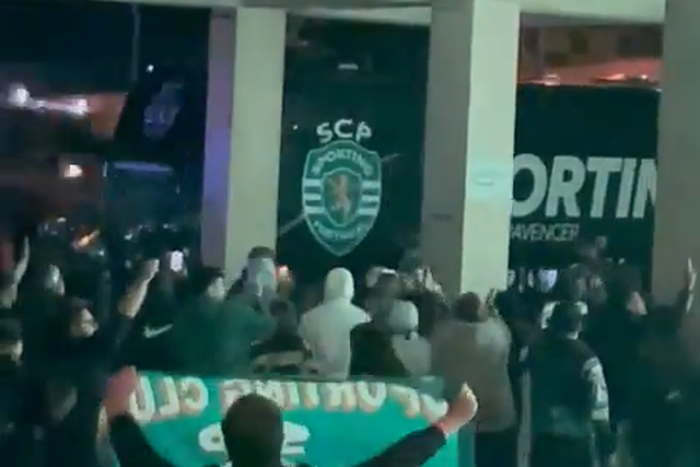 Sporting novamente recebido em festa em Alvalade