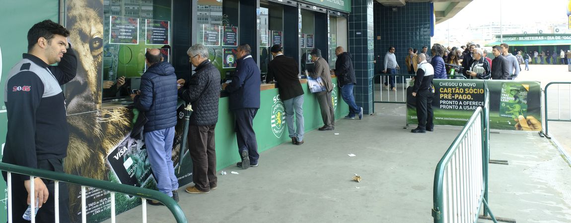 Sporting: longas filas em Alvalade para comprar bilhetes