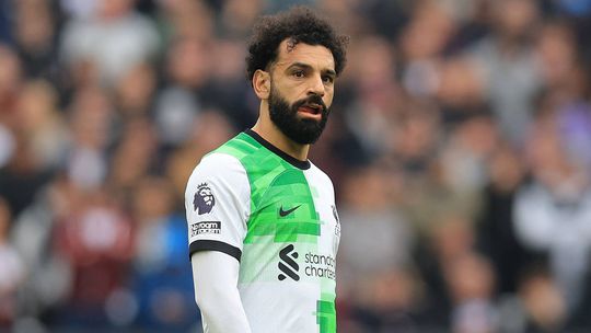 Apesar do 'caldinho' com Klopp, Salah vai continuar