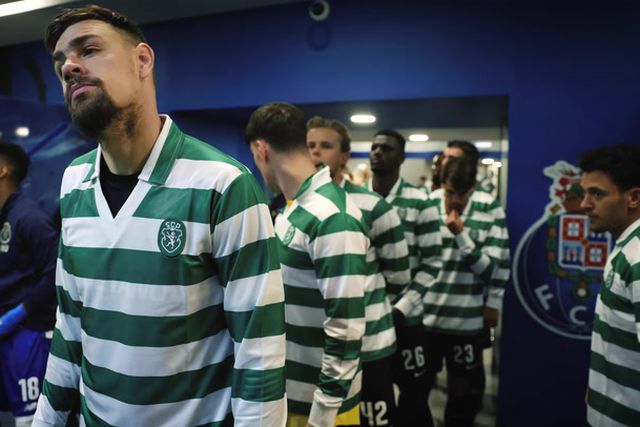 Sporting mostra os bastidores do empate no clássico